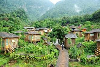 英德·茶趣園、山頂賞日出、觀日落、游船、篝火晚會、特色長桌宴二天游